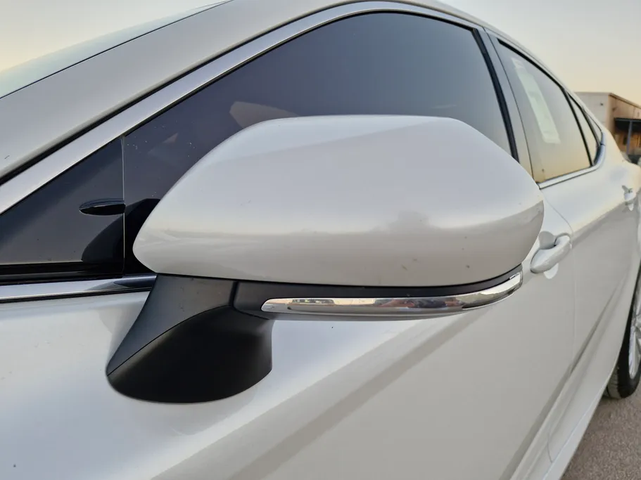 تويوتا كامري E Plus HEV 2025 