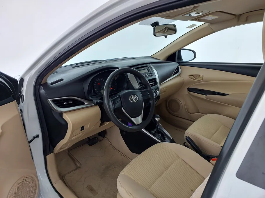 2019 Toyota Yaris  Y 