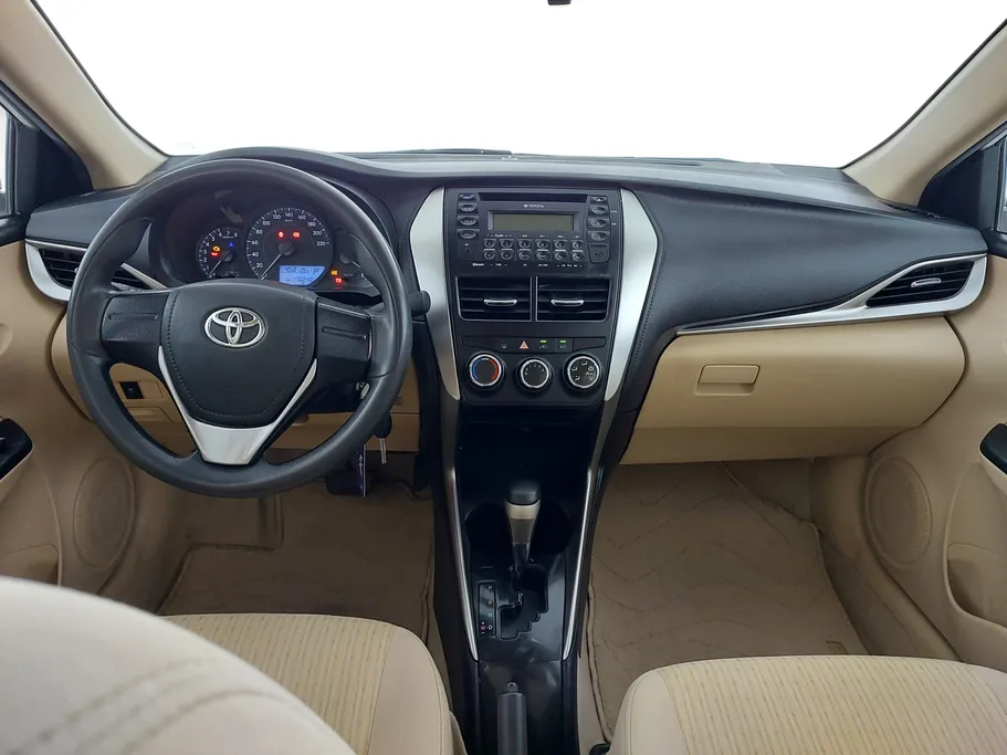 2019 Toyota Yaris  Y 