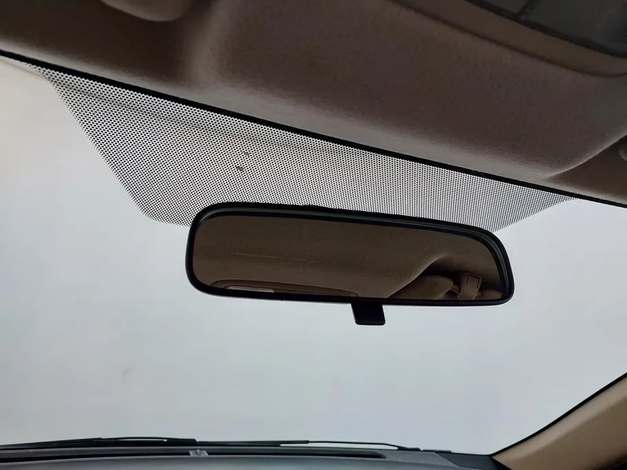 2019 Toyota Yaris  Y 