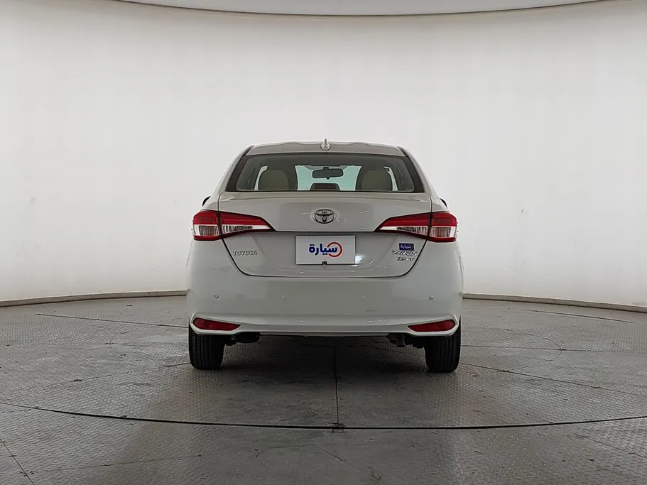 2019 Toyota Yaris  Y 