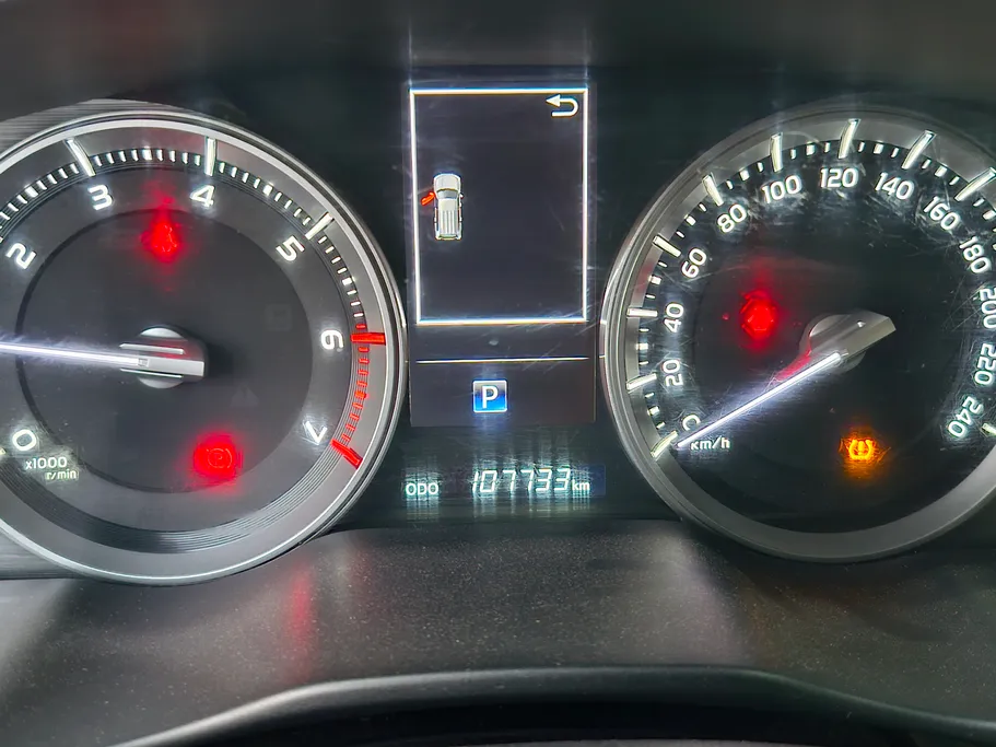 تويوتا لاندكروزر GXR Grand Touring 2020 