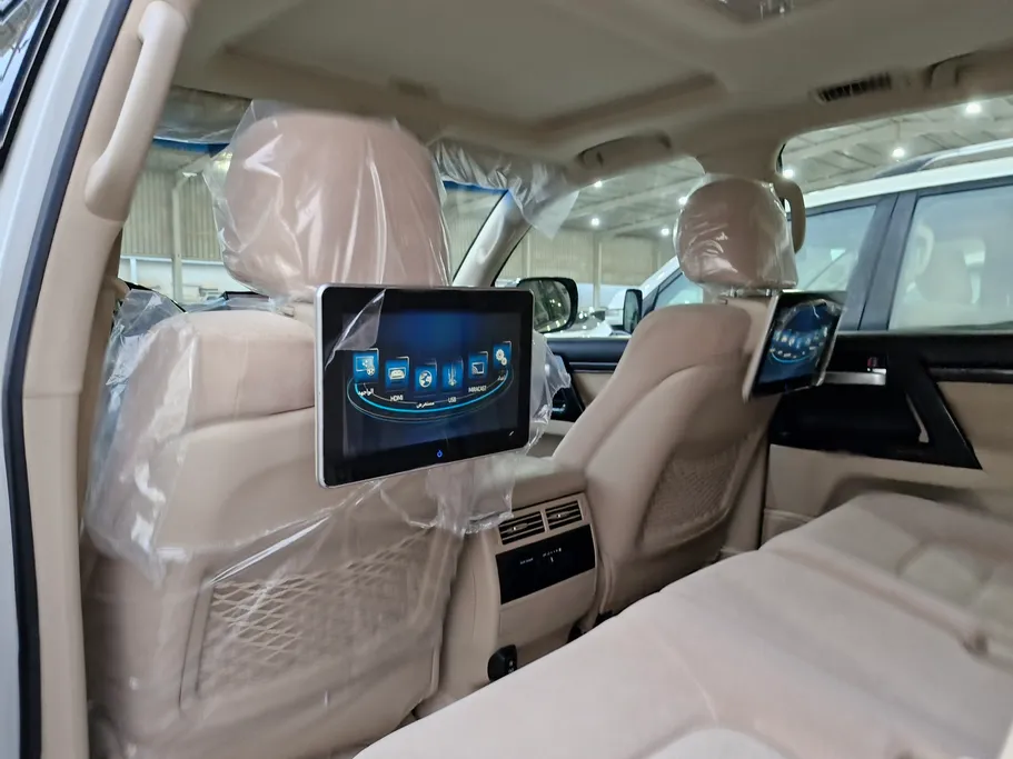 تويوتا لاندكروزر GXR Grand Touring 2020 