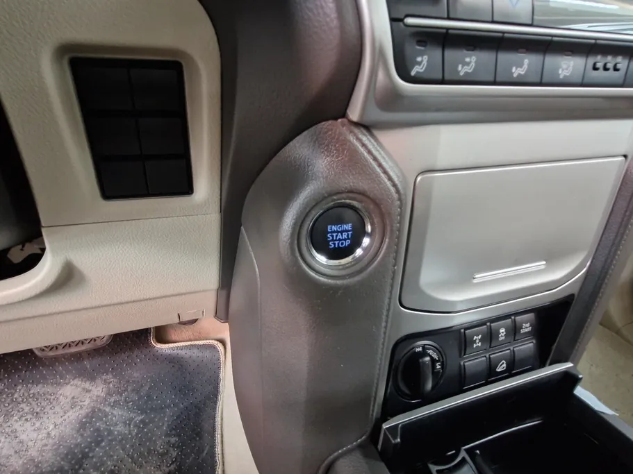 2023 Toyota Prado TXL 