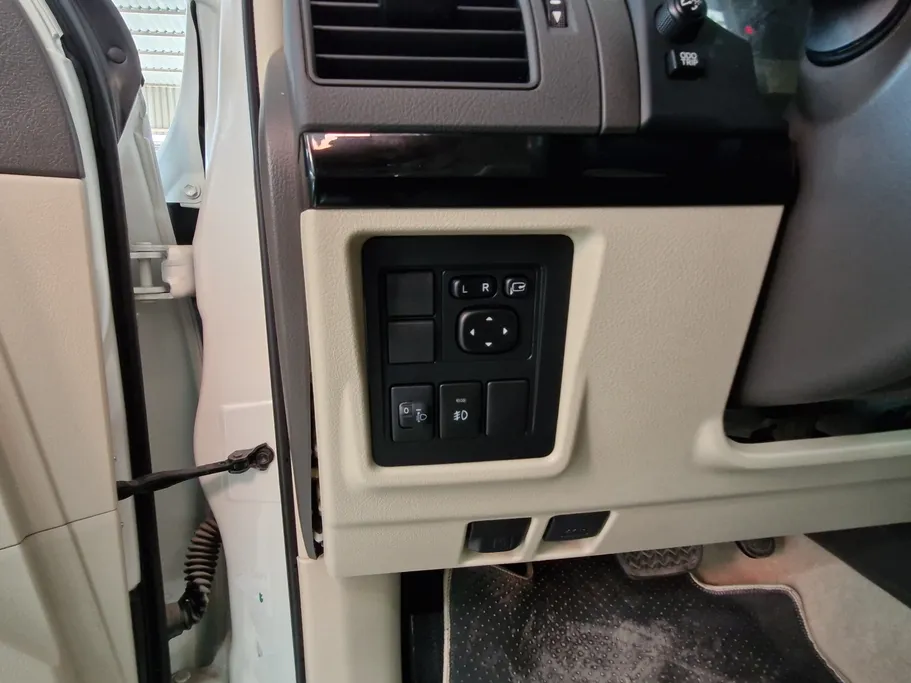 2023 Toyota Prado TXL 