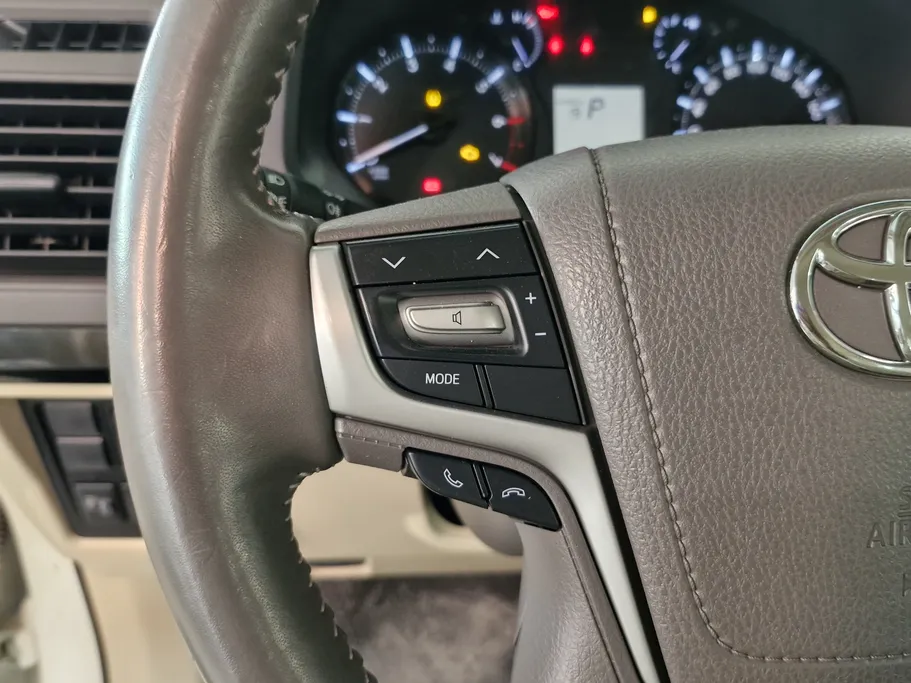 2023 Toyota Prado TXL 