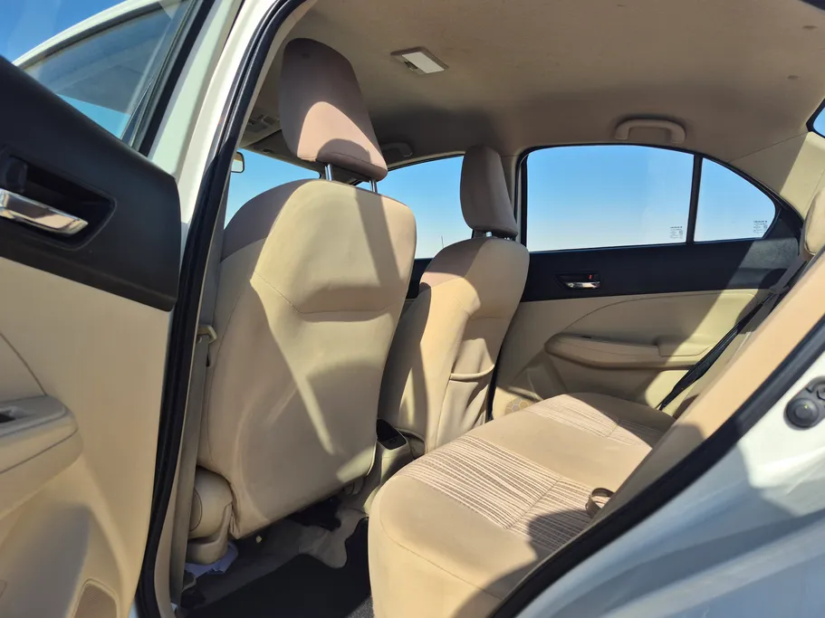 سوزوكي ديزاير GLX 2024 