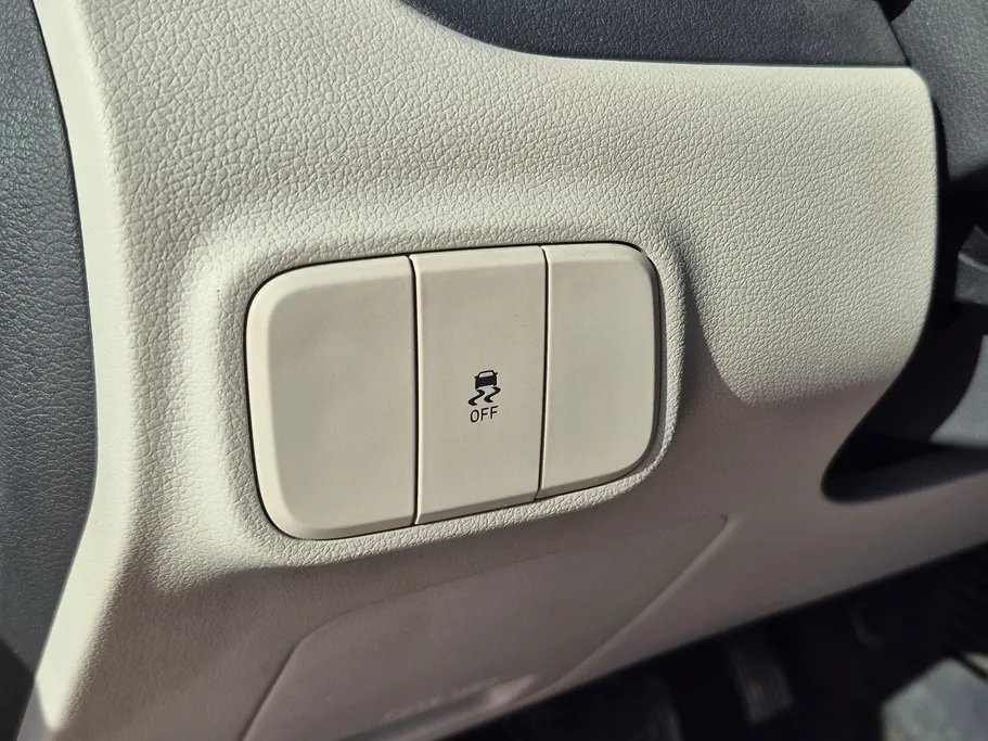 هيونداي Grand i10 فلييت 2024 