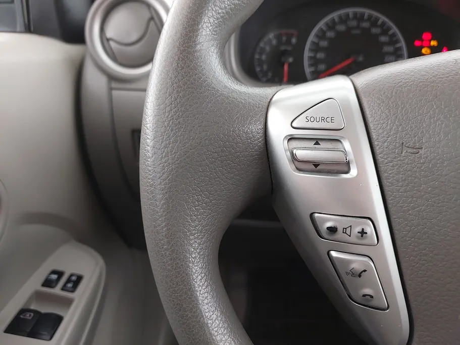 2022 Nissan Sunny SV 