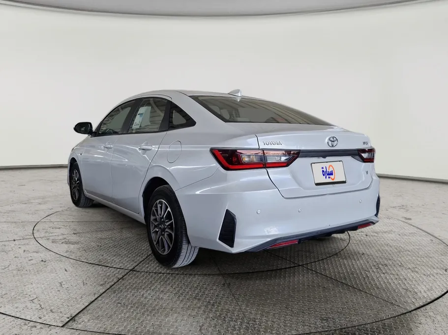 تويوتا يارس Y 2023 