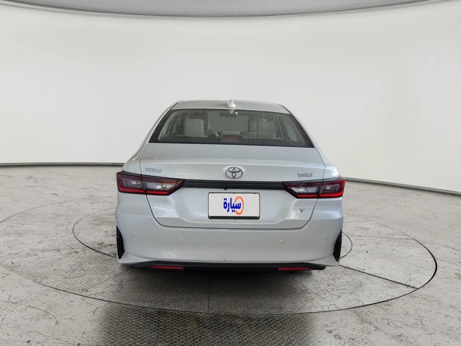 تويوتا يارس Y 2023 
