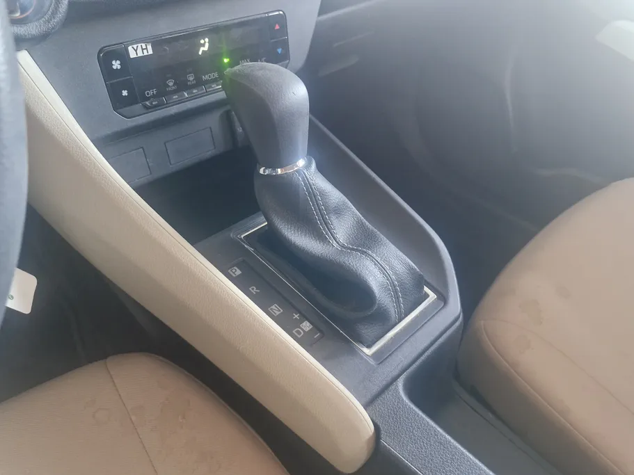 تويوتا يارس Y 2023 