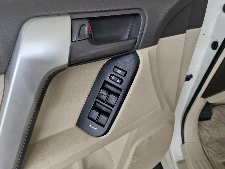 2023 Toyota Prado TXL3 V6 