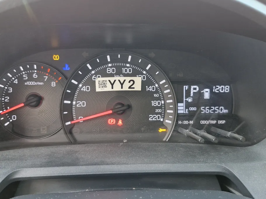 2023 Toyota Yaris  Y 