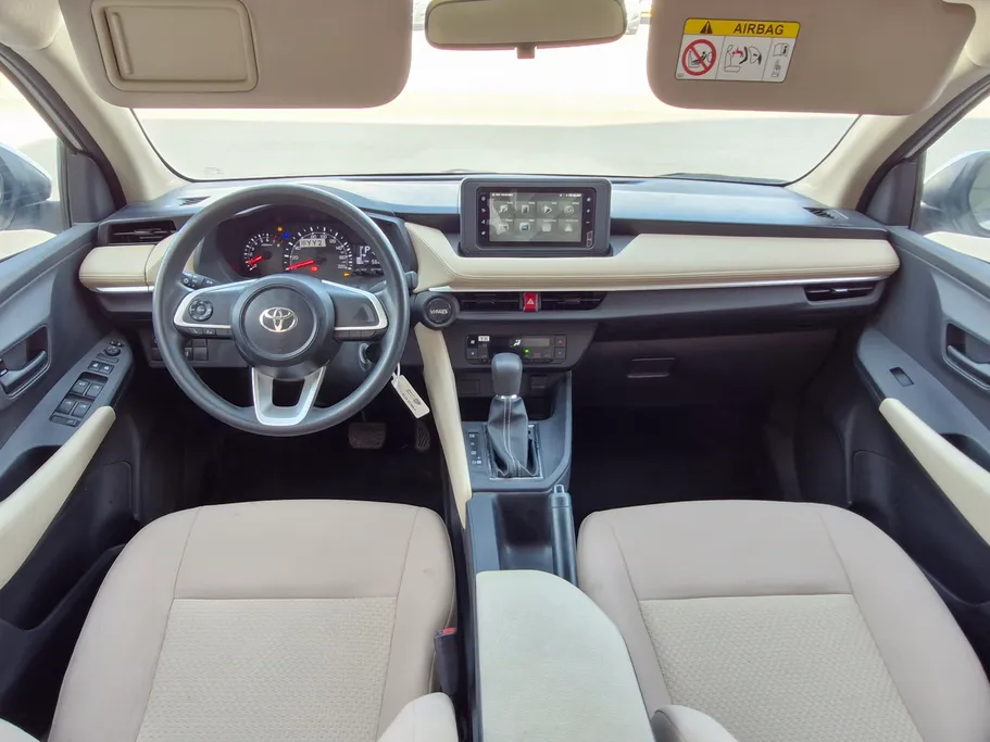 2023 Toyota Yaris  Y 