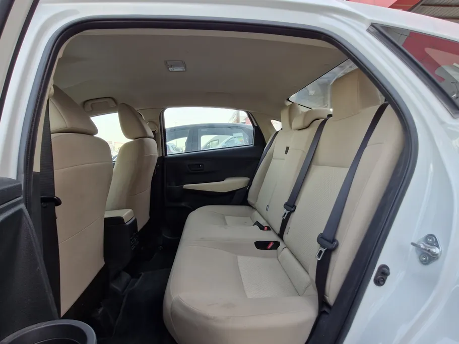 2023 Toyota Yaris  Y 