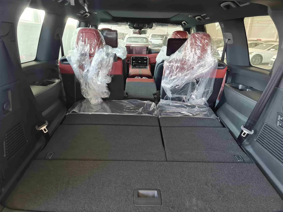 نيسان باترول SE Platinum City	 2026 