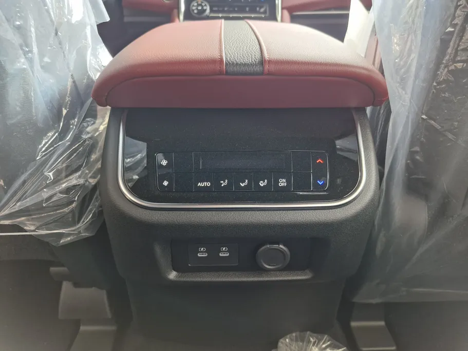 نيسان باترول SE Platinum City	 2026 