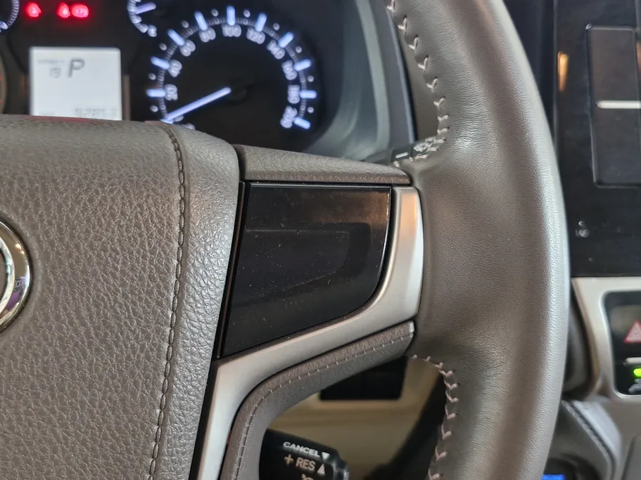 2023 Toyota Prado TXL 