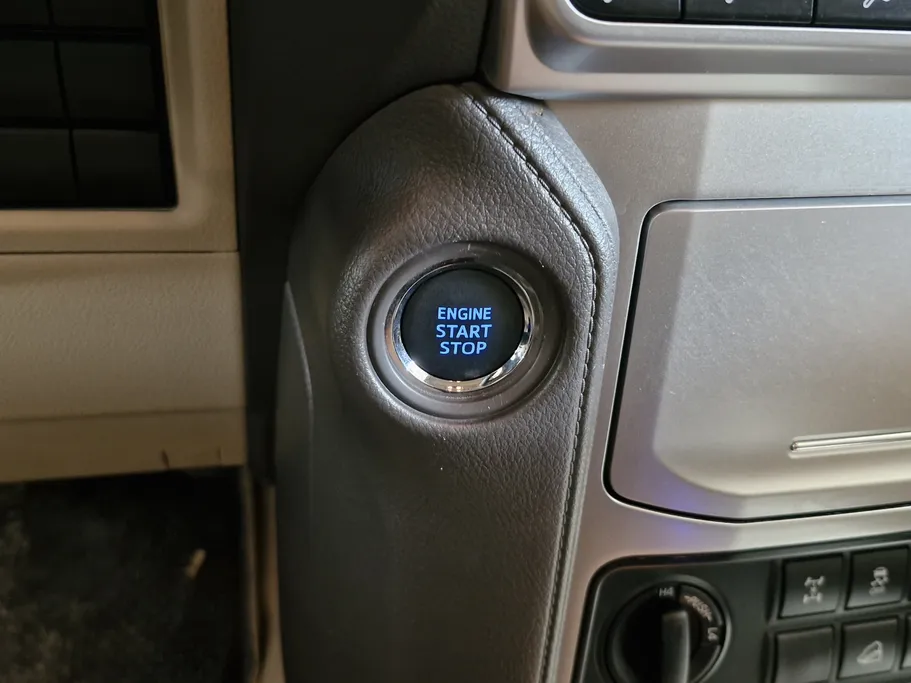 2023 Toyota Prado TXL 