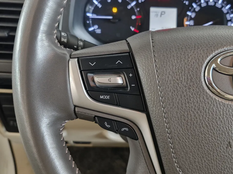 2023 Toyota Prado TXL 