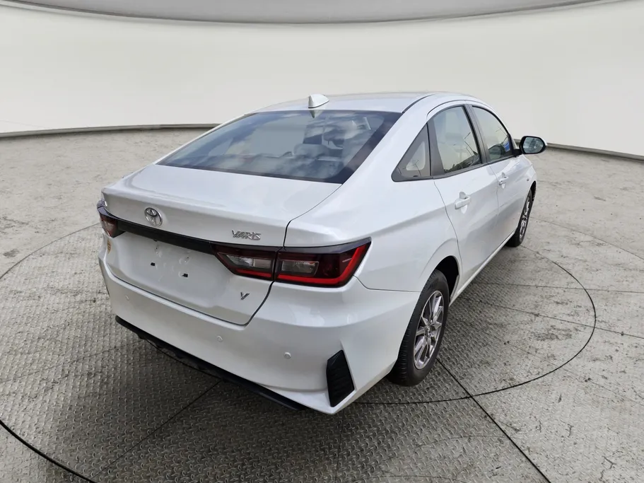 تويوتا يارس Y 2023 