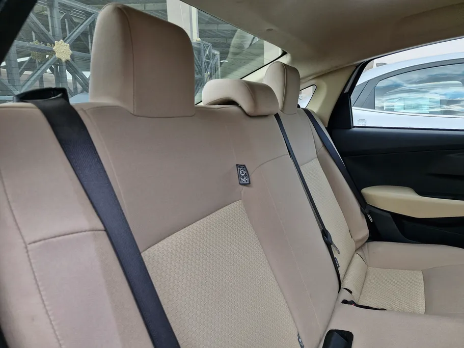 تويوتا يارس Y 2023 