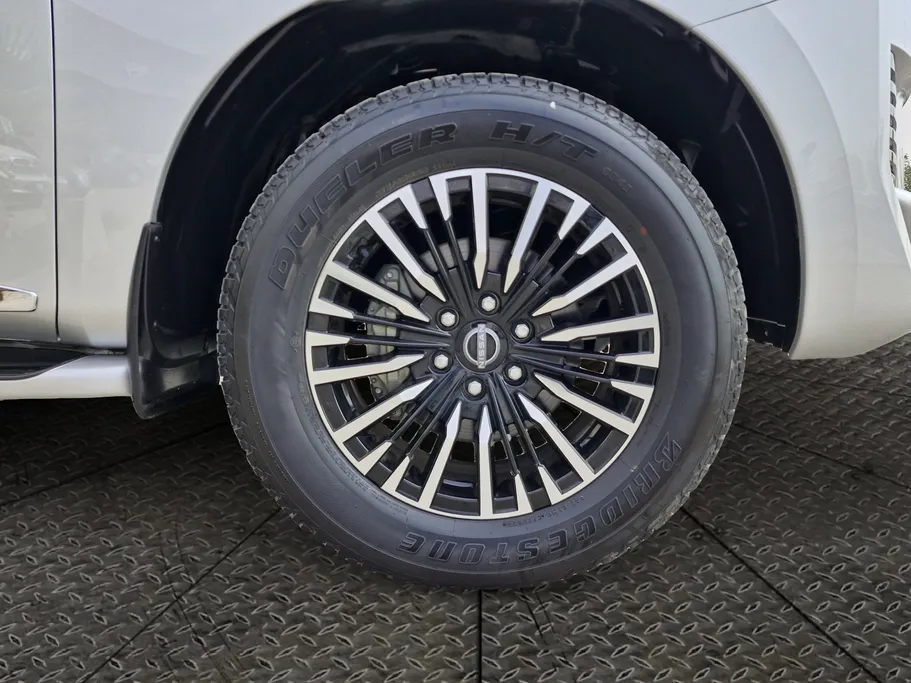 نيسان باترول SE Platinum 2024 