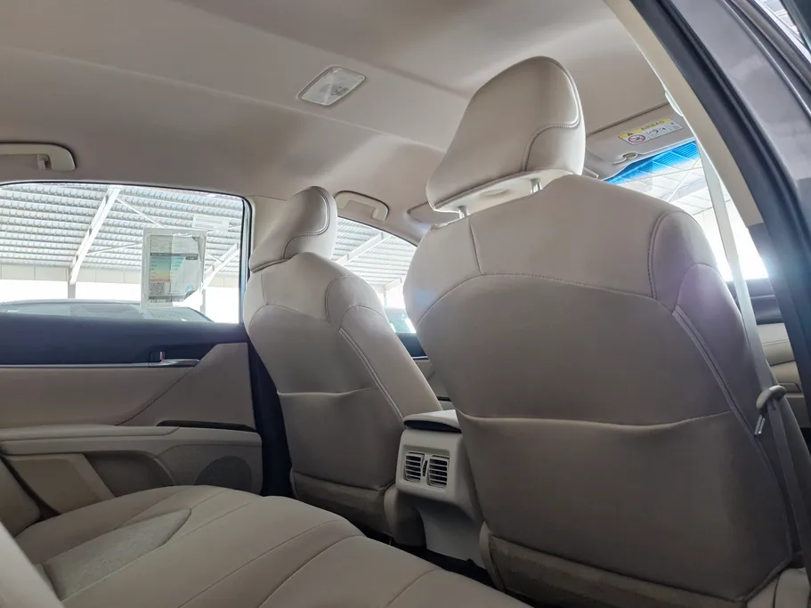 2022 Toyota Camry  LE 