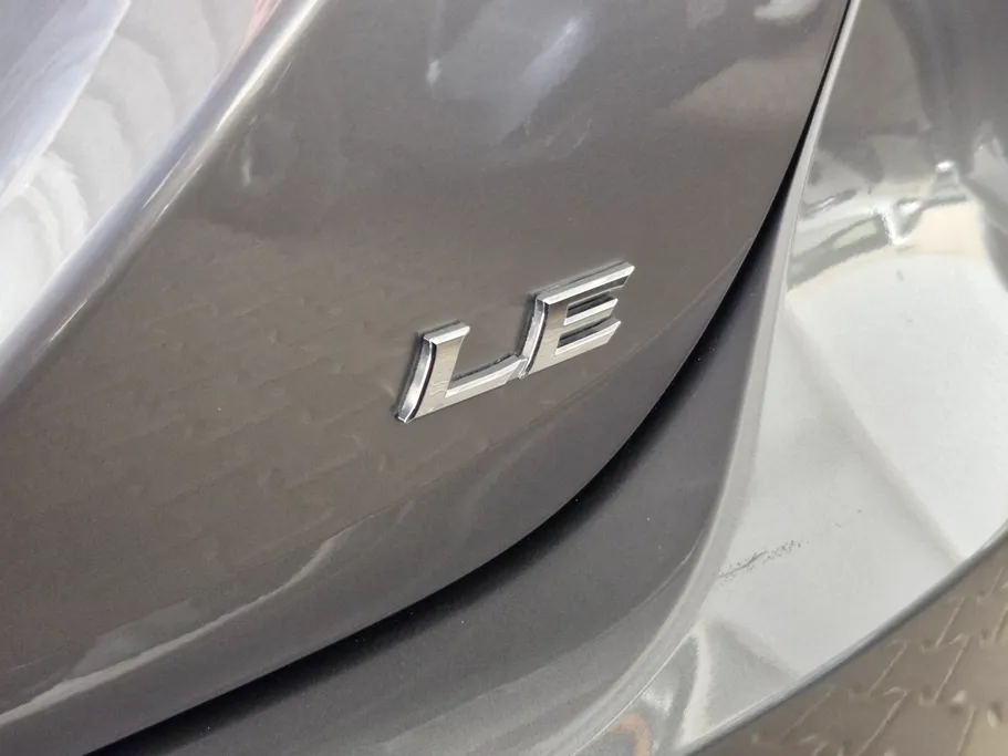 2022 Toyota Camry  LE 