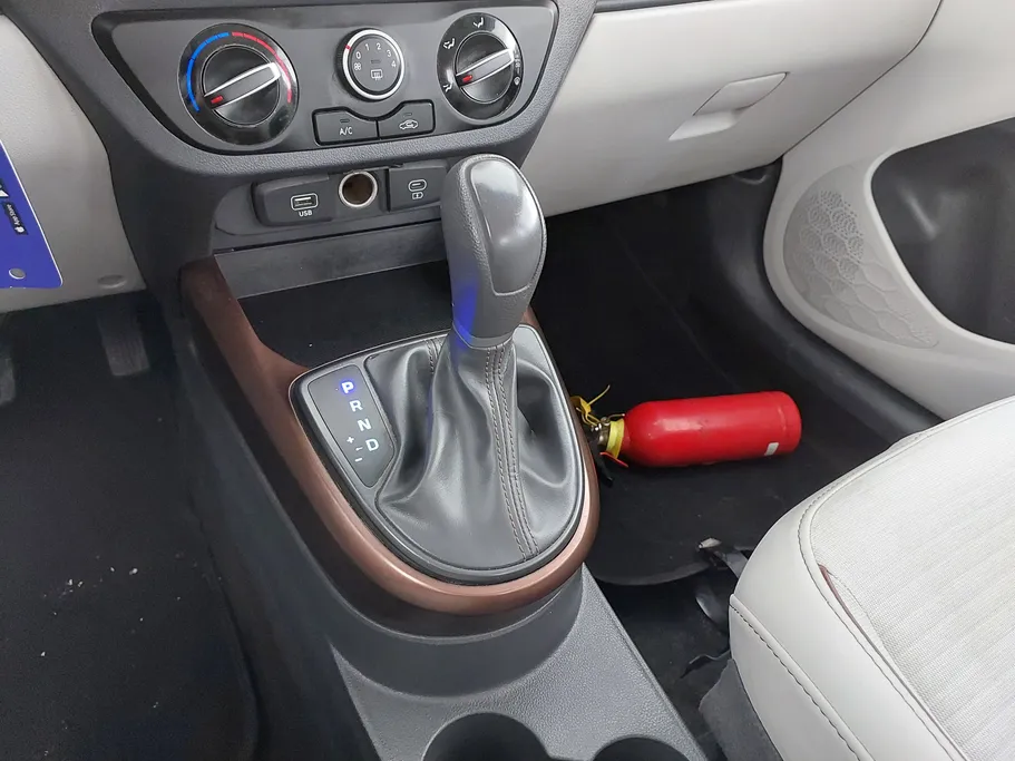 هيونداي Grand i10 فلييت 2024 