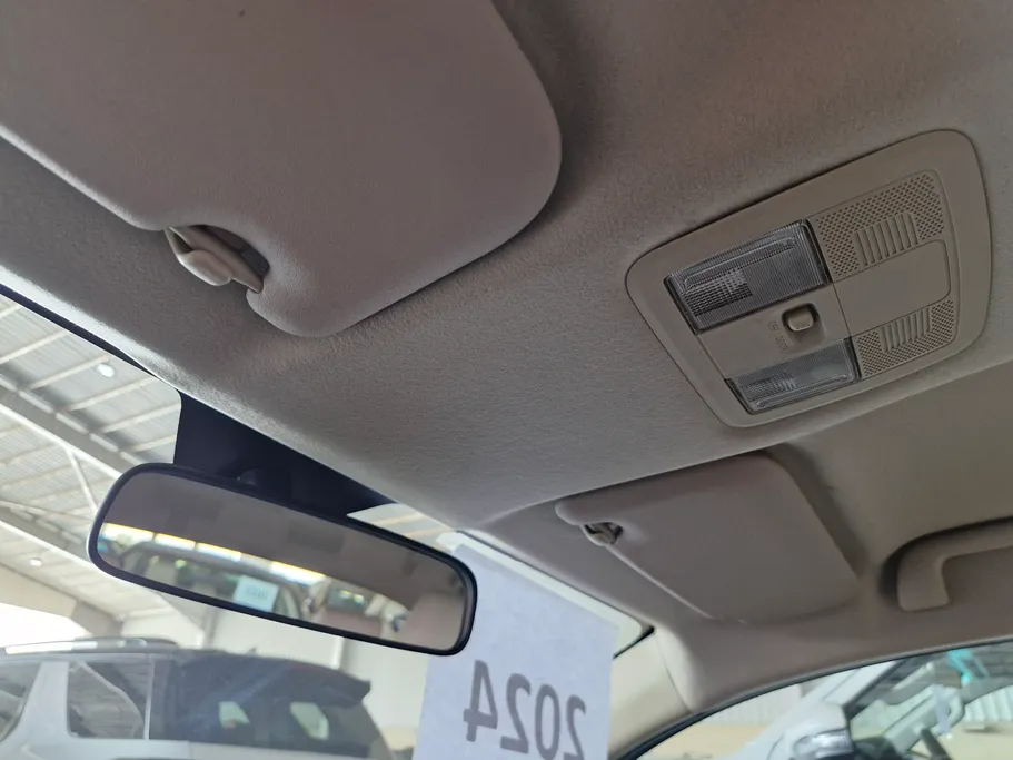 تويوتا يارس Y 2024 