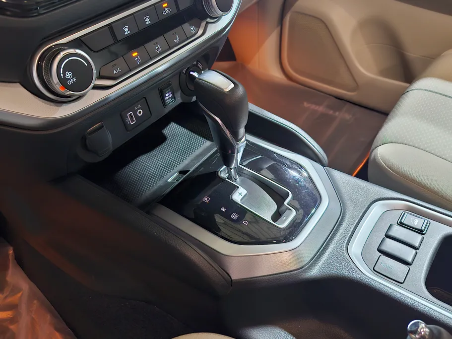 2023 Nissan Xterra SE 