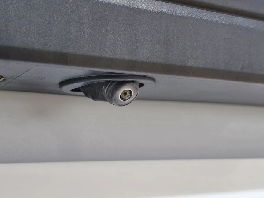 تويوتا يارس Y 2023 