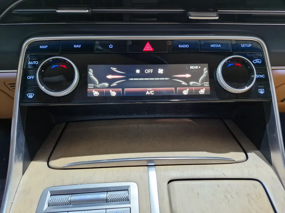 2023 Genesis GV80 Royal 