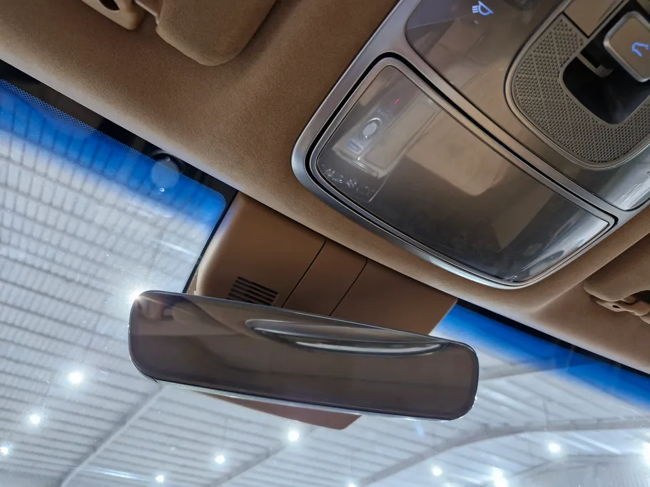 2023 Genesis GV80 Royal 