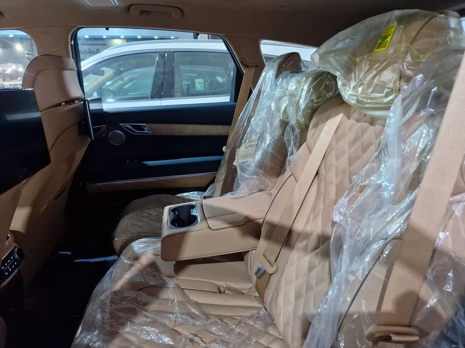 2023 Genesis GV80 Royal 