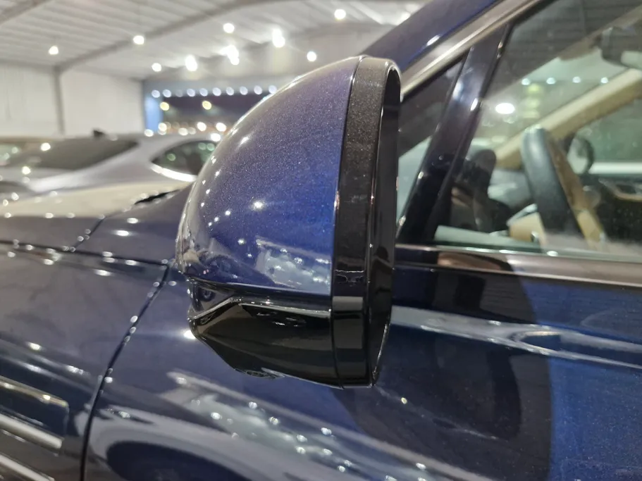 2023 Genesis GV80 Royal 