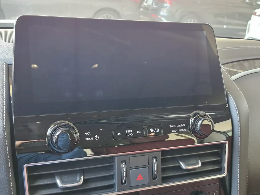 2024 Nissan Patrol Platinum 