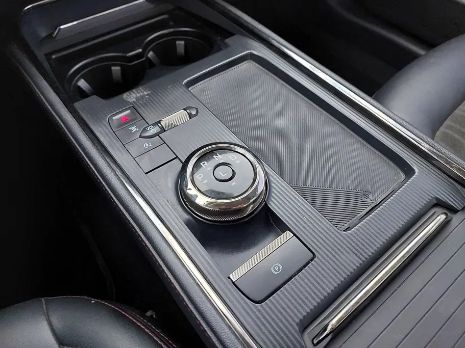 2023 Ford Taurus Trend 