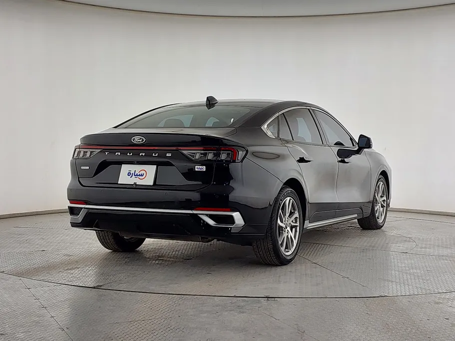 2023 Ford Taurus Trend 