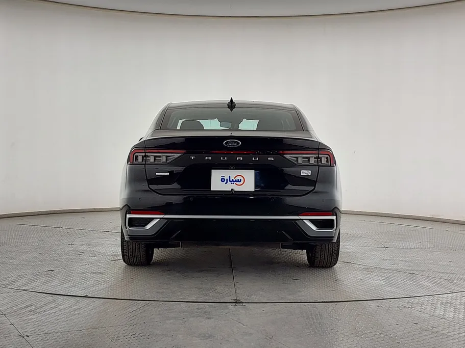 2023 Ford Taurus Trend 