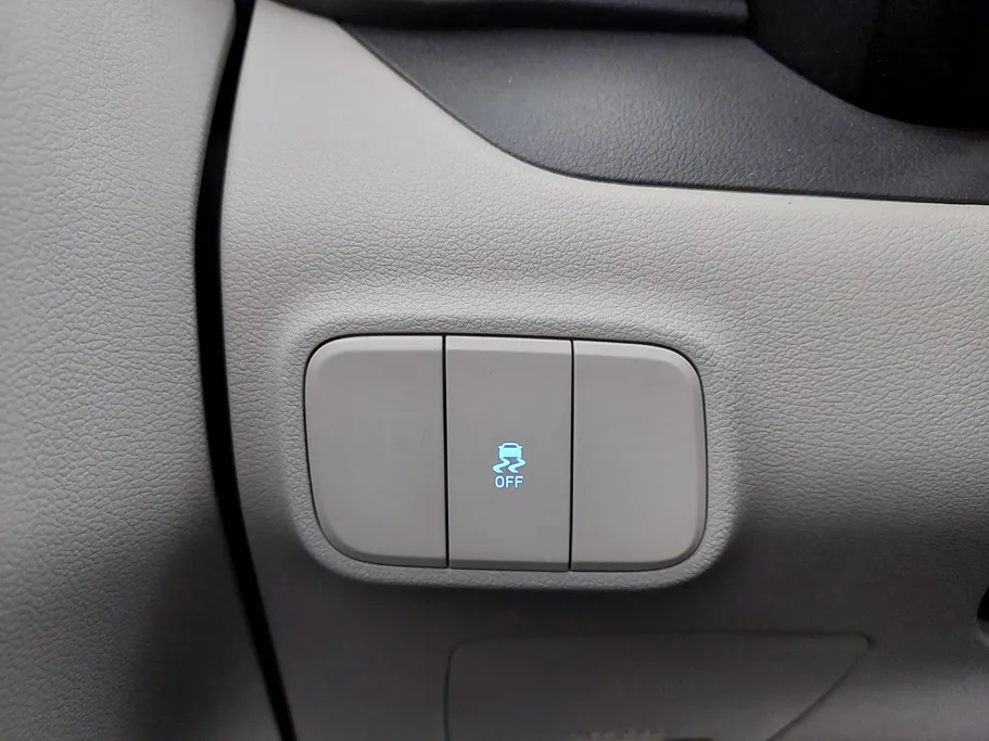 هيونداي Grand i10 فلييت 2024 