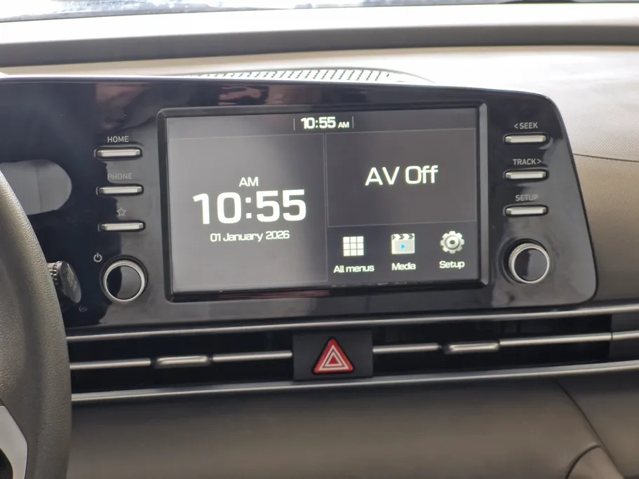 2023 Hyundai Elantra Smart 