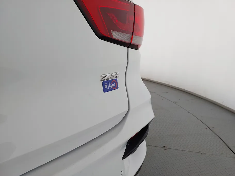 ام جي ZS LUX 2023 