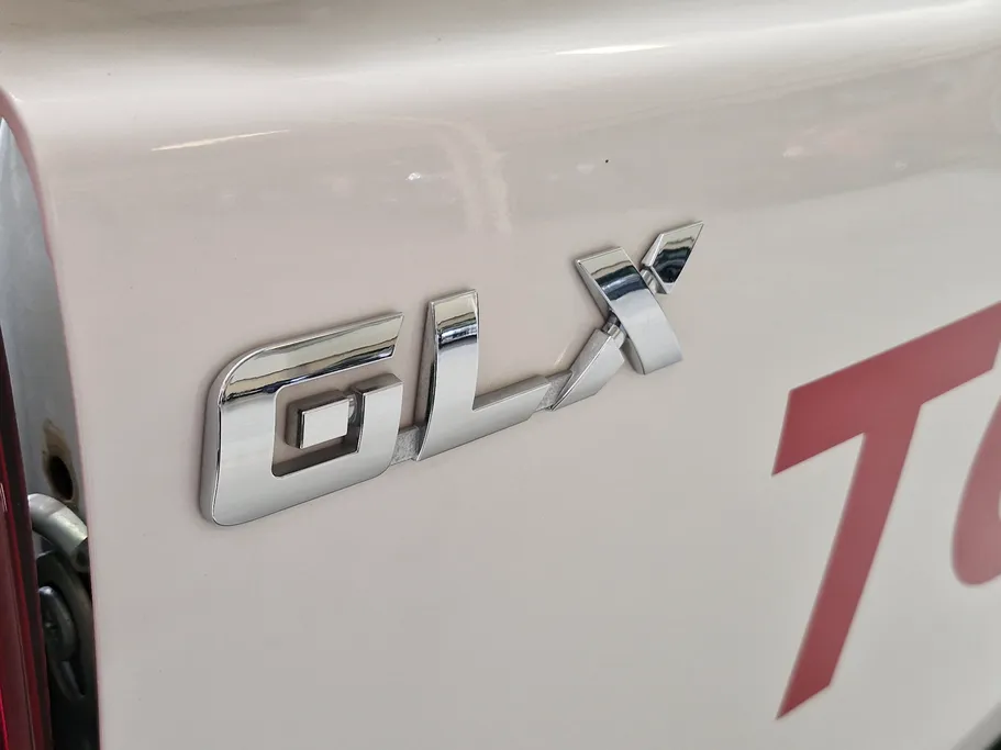 2022 Toyota Hilux GLX 