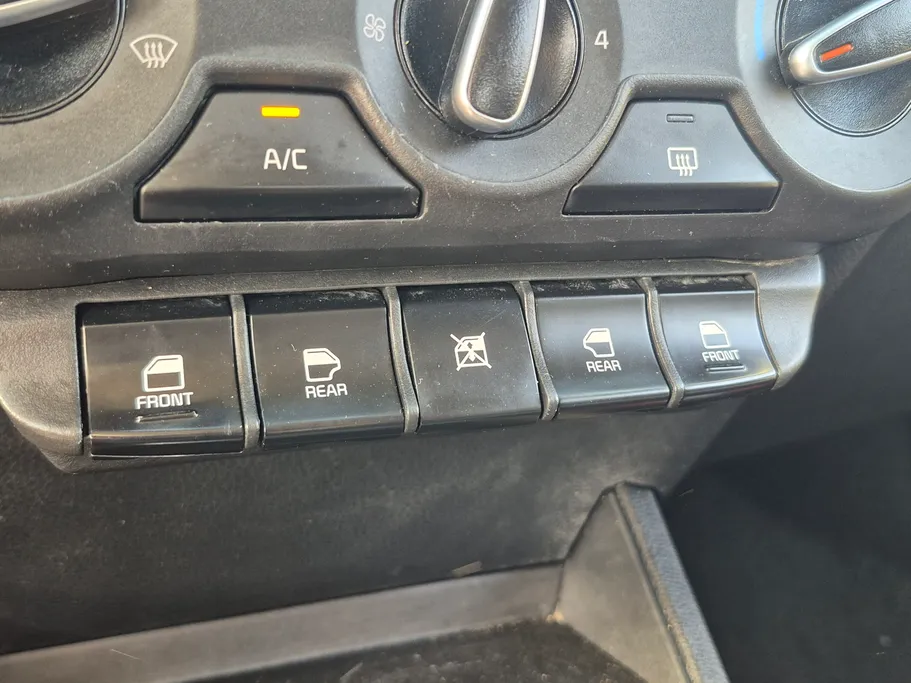 كيا بيجاس GL 2023 