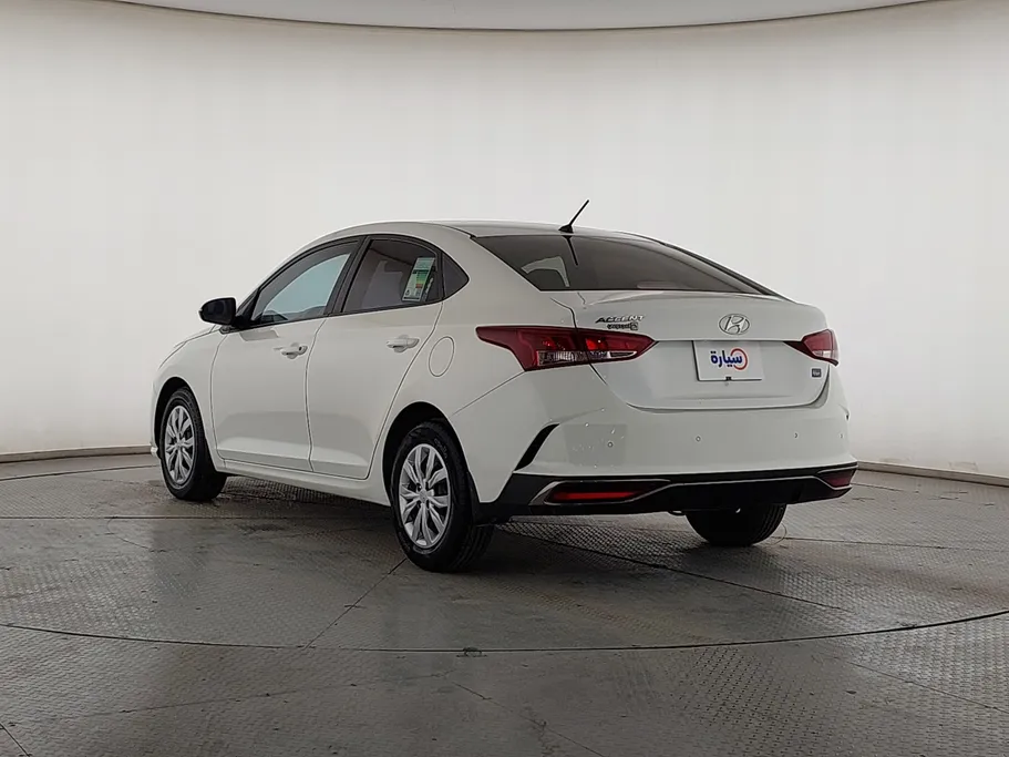 هيونداي اكسنت سمارت 2023 