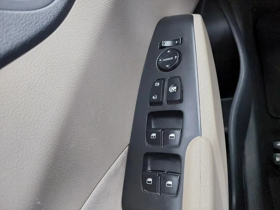 هيونداي اكسنت سمارت 2023 