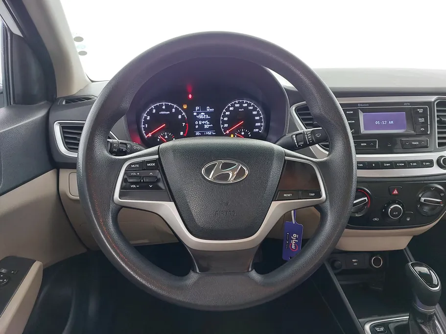 هيونداي اكسنت سمارت 2023 